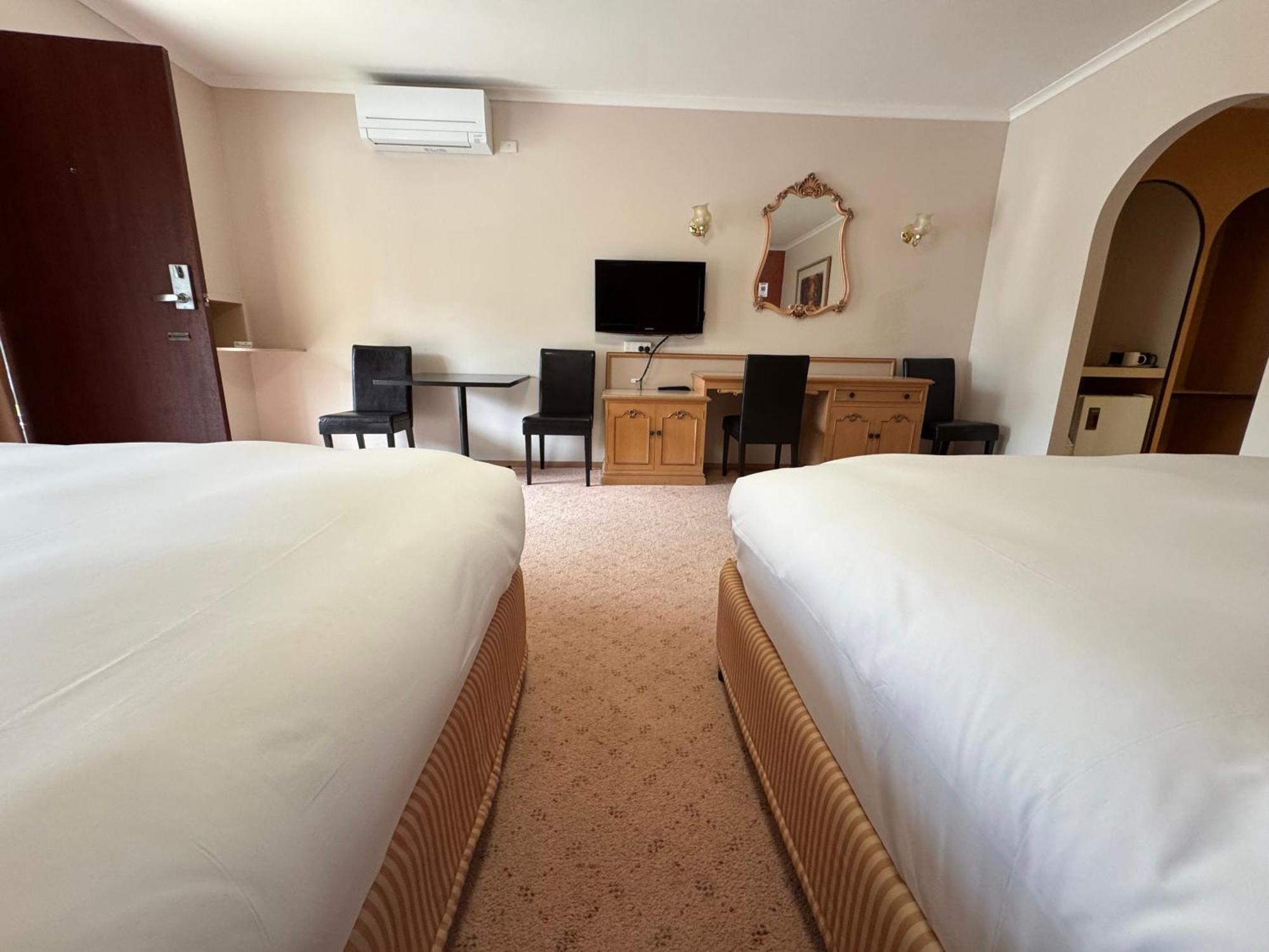 Golden Chain Country Plaza Motel Halls Gap Ngoại thất bức ảnh